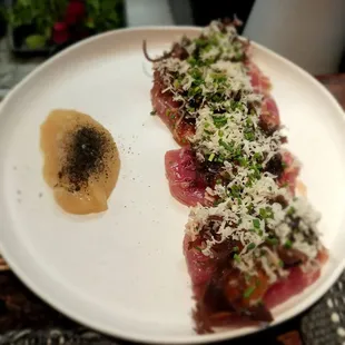 Tuna crudo