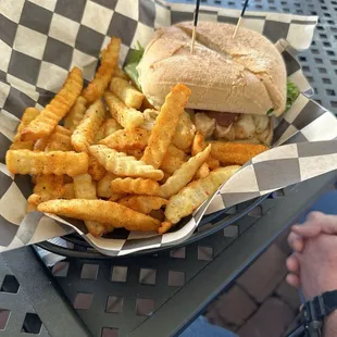 Chicken Club Sandwich w fries