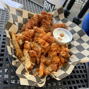 Buffalo chicken fries