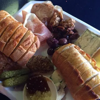 Charcuterie Plate