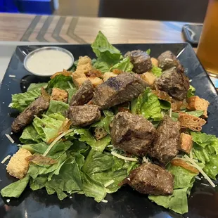 Presentation and size of steak salad