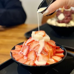Strawberry bingsoo