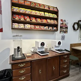 Cool self-serve ramen bar