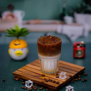 Sai Gon Sua Da (Vietnamese coffee with condense milk)