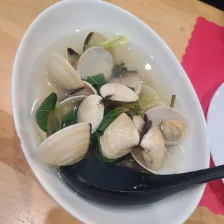 Clam Lemongrass Basil