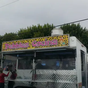Pebbles Cocina