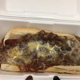 Chilli cheesy hotdog
