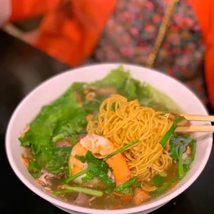 ramen and noodles, food