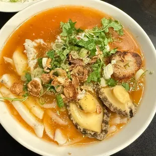 Seafood Thickc noodle -Bánh canh bào ngư, sò điệp, mực, tôm..