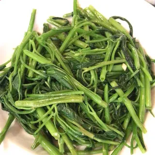 83. Stir-fried Morning Glory Stem with Garlic