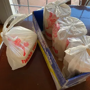 3 dau hu nuoc duong and two blocks of tofu