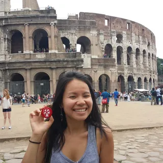 Uyen N.