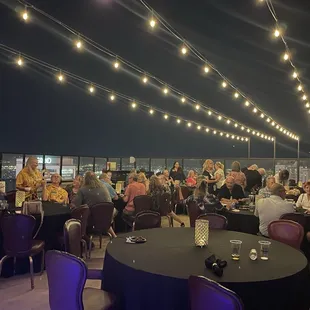 What an amazing night with warm breezes and views!