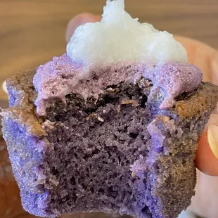 Ube macapuno
