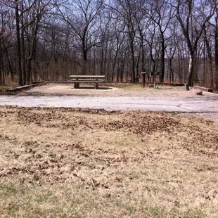 Picnic/camping table