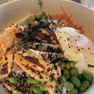 Seared Ahi Tuna Bowl