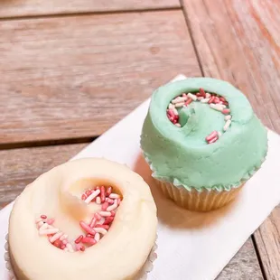 Red Velvet &amp; Vanilla