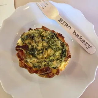 Standard Spinach Artichoke Quiche