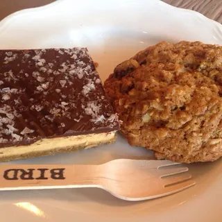 Oatmeal Cranberry Walnut Cookie