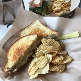 Spinach Artichoke Grilled Cheese