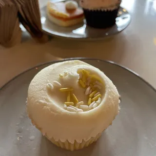 Standard Luscious Lemon