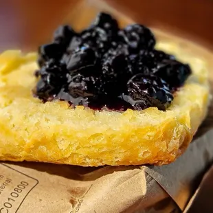 Biscuit n jam