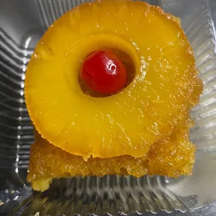 Pineapple upside down cake