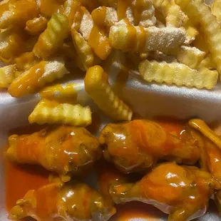 Sweet and tangy buffalo drizzle