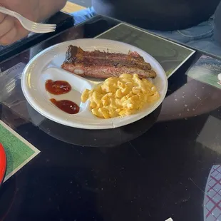 Sunday Lunch Special: 1/2 pound Ribs, 1 side and drink