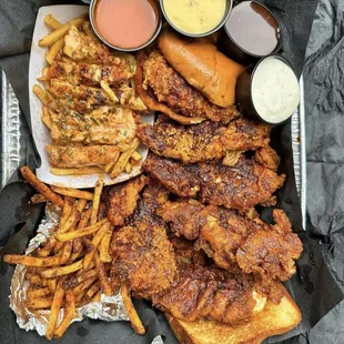 food, chicken wings and fried chicken, fried chicken wings, fried chicken, poultry, bbq chicken, chicken, bbq wings, chicken wings