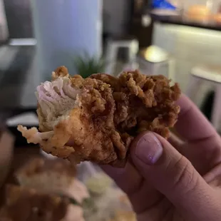 food, chicken wings and fried chicken