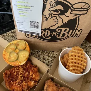 chicken, chicken wings and fried chicken, poultry, fried chicken wings, bbq wings, chicken wings, bbq chicken, fried chicken, food