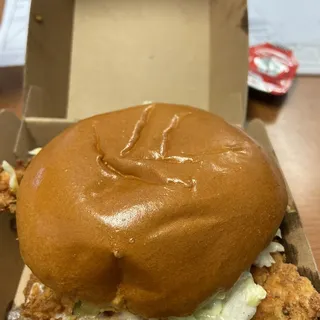 Deluxe Bird - Fried Chicken Sandwich w/Coleslaw