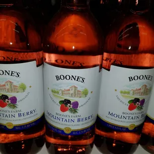 Boone's Farm... Do any of you yelper still drink this?