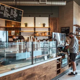 Inside of Bird Rock Coffee Torrey Pines Beach