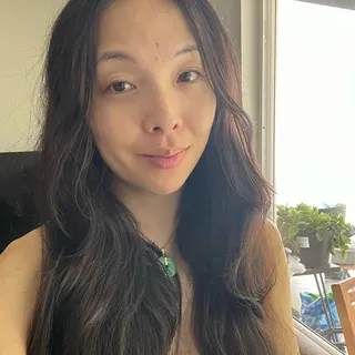 Jenny L.
