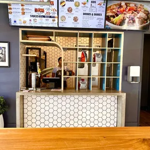 interior, pizza