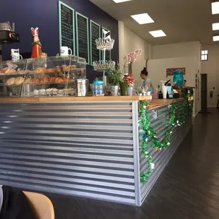 bagels, interior