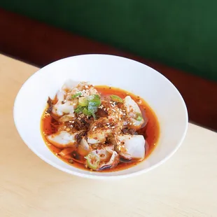 Poached Wontons in Chili Sauce