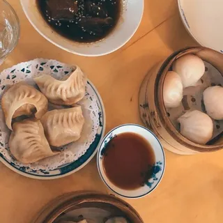 Pork Potstickers (4)