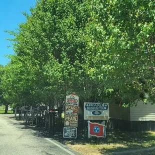 Kentucky lake cabin rentals in Camden TN