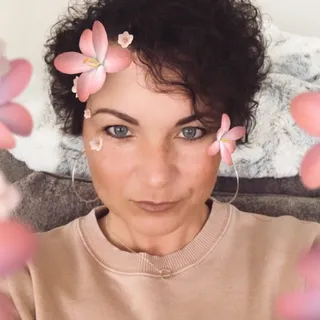 Alli C.