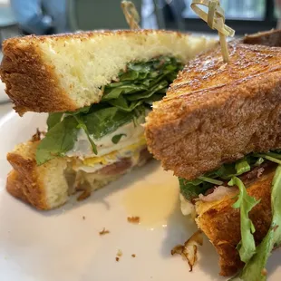 Eggs Breakfast Sandwich