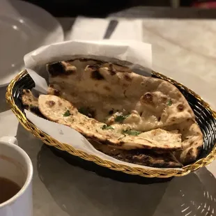 Garlic naan