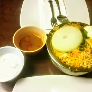 Hyderabadi Chicken Biryani with Raitha