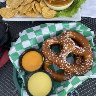 Pretzels and Buffalo chicken dip