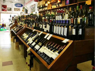 Novi Fine Wine & Liquor