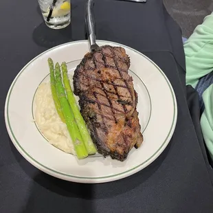 Prime rib special, with 2 sides and a salad.