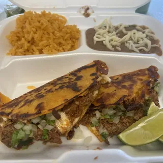 Surf N Turf Quesataco