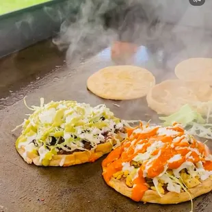sopes